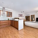 Apartman Spacious Luxury Old Town Flat Tallinn